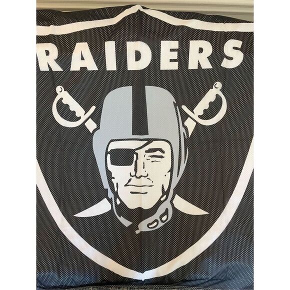 Pottery Barn Teen Las Vegas Raiders Tapestry - Picture 4 of 6